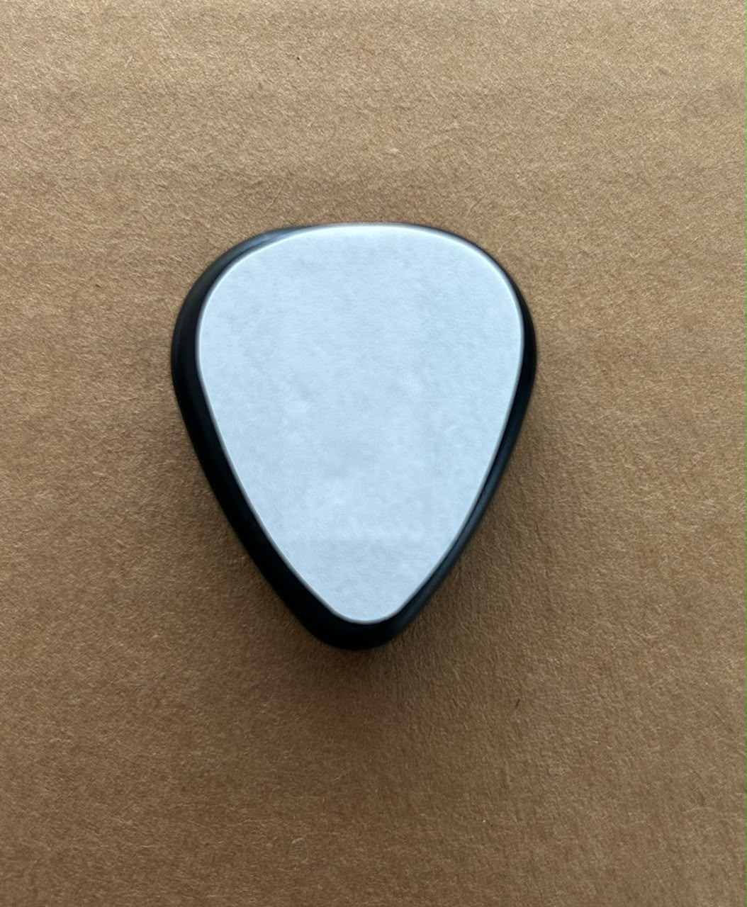 Porta Uña para Guitarra Music Gear - Imagen 2